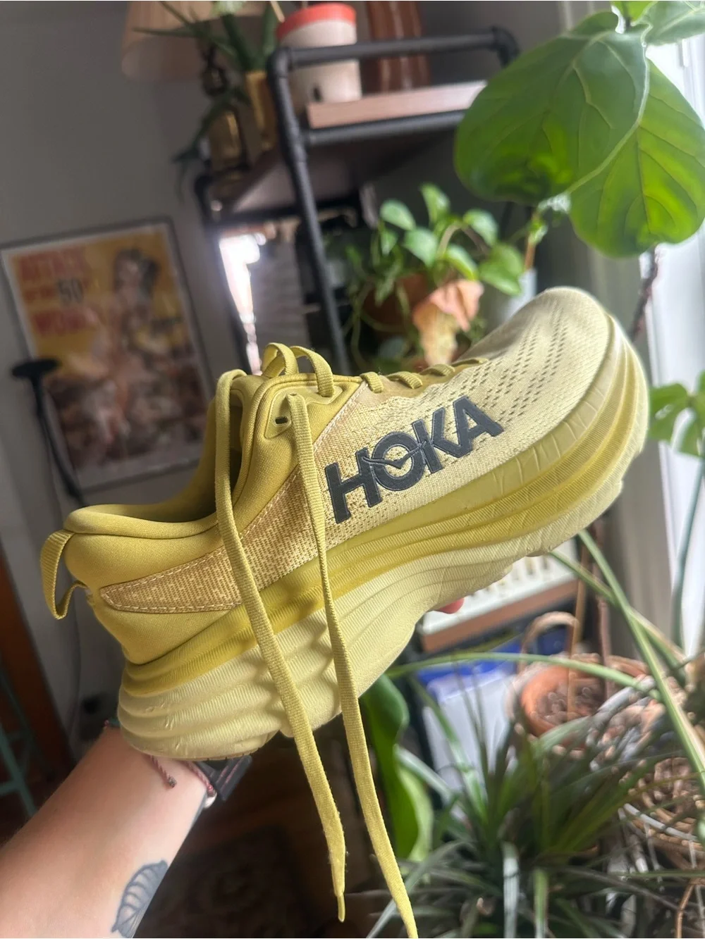 HOKA Women's Yellow Athletic Running Shoe - Cushioned Trainer Size 7.5